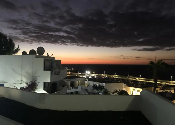 With Stunning Views * Puerto del Carmen (Lanzarote)