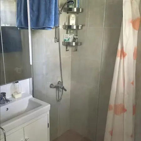 With Stunning Views 아파트 *